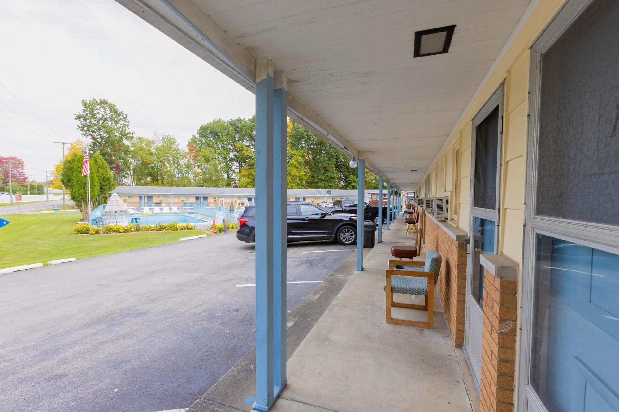 Parkside Motel By Oyo Meadville Conneaut Lake Conneaut Lakeshore Exterior foto